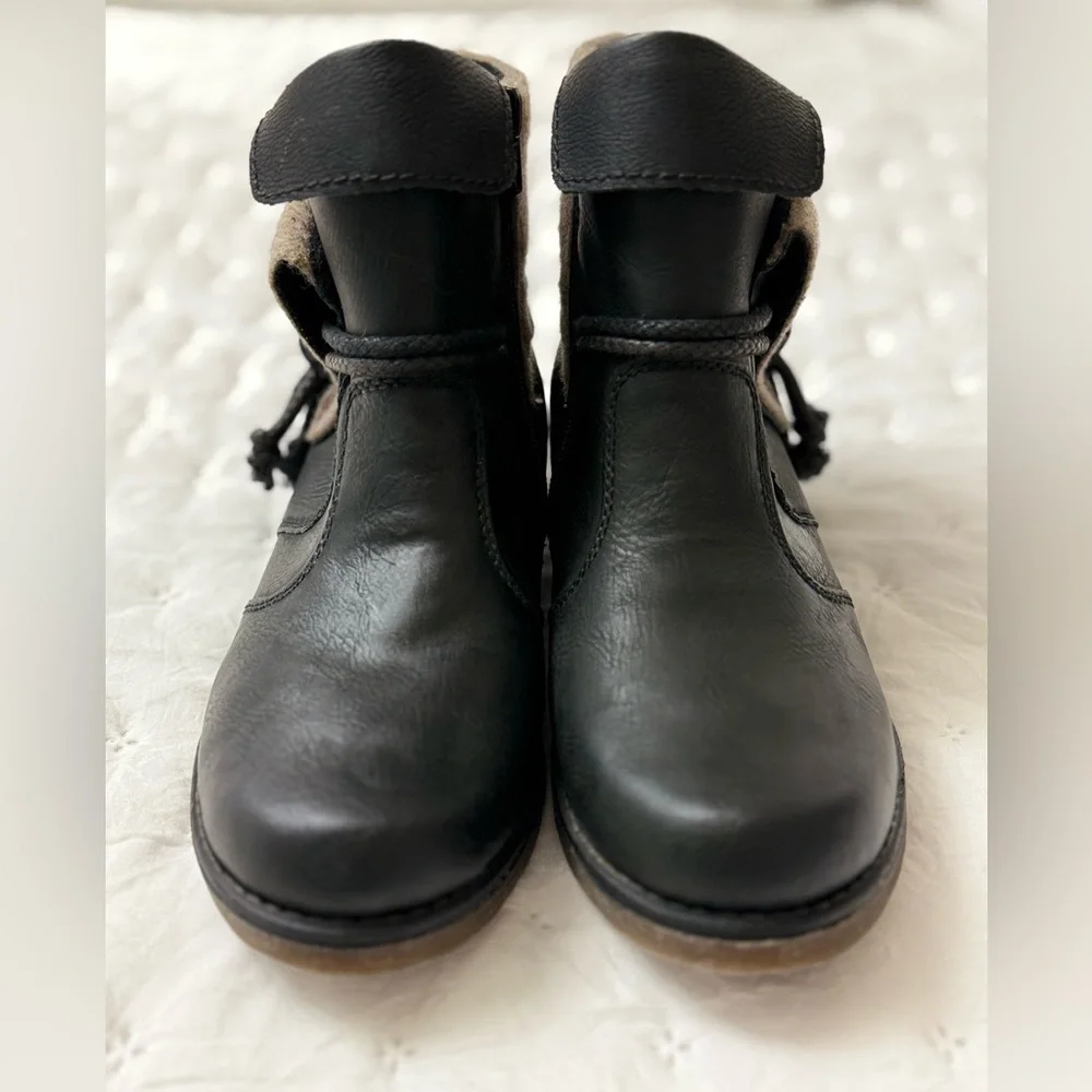 Rieker Fee 93 Black Faux Leather Ankle Boots Booties Women Size 38/7-7.5 Tassels